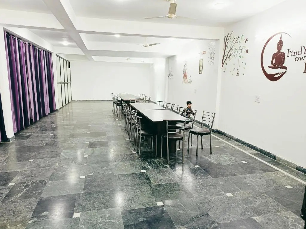 Hotel Taj Niwas