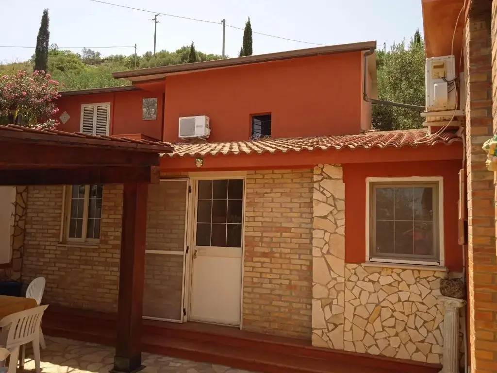 Villa Angela-holiday home with the pool in Sicilia per 16 guest
