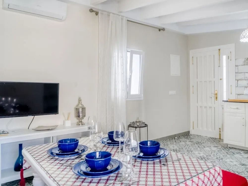Bohemian Apartment in Arcos de la Frontera near Fishing