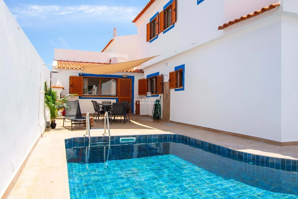 Villa Girassol - By D´alma Portuguesa