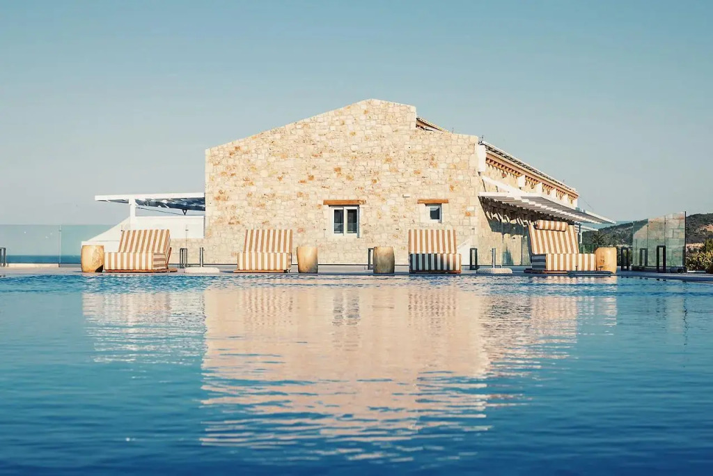Aliv stone suites & spa