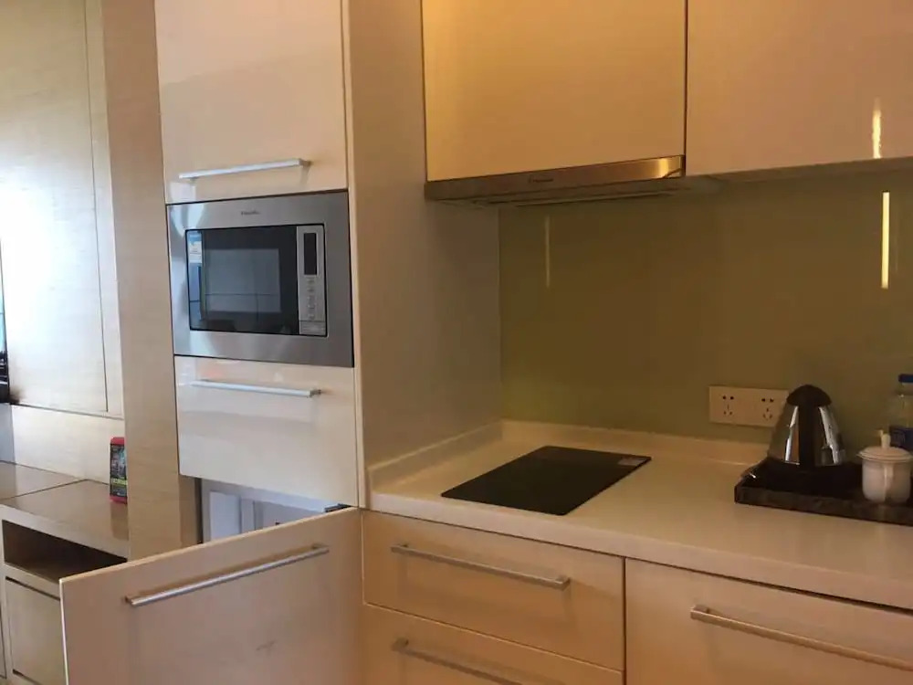 Checkinn Business Apartment-Poly World