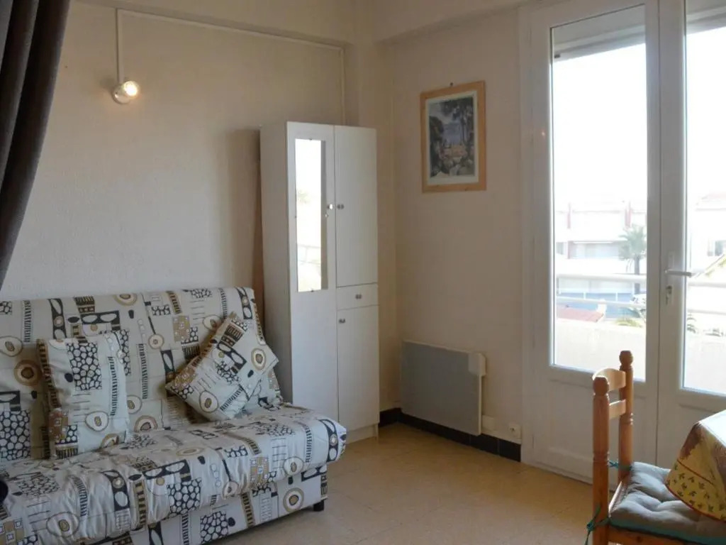 Appartement Saint-Cyprien, 1 pièce, 4 personnes - FR-1-225D-84