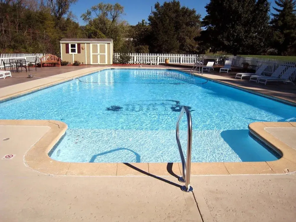 Inn on Crescent Lake Bed and Breakfast