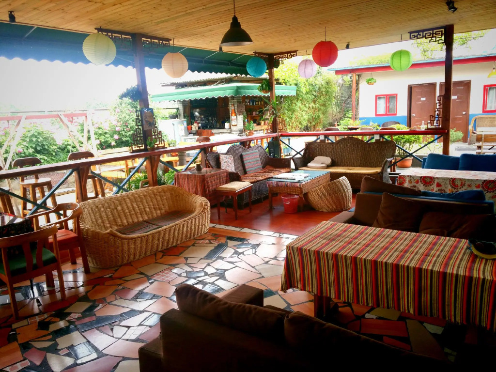 Terra Art Zen Hotel with Rooftop Zen Garden, Veggie Dining,Pick-up service,English speaking,Free Laundry