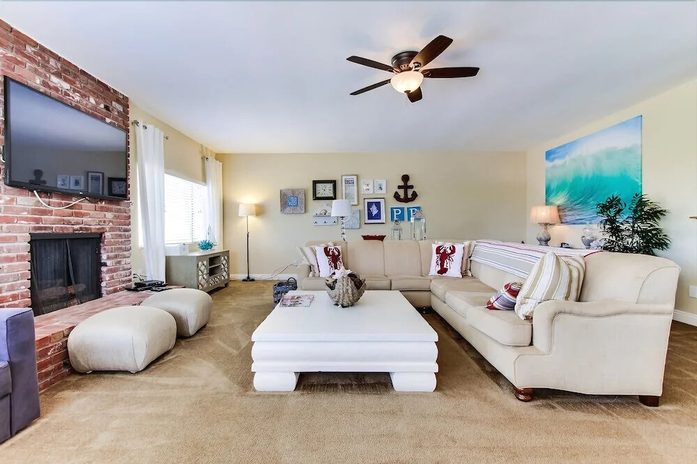 Pacific Shores II 3 Bedrooms 2 Bathrooms Duplex