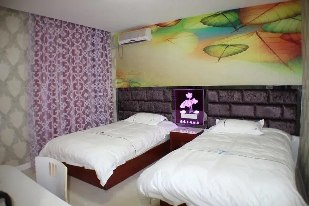 Yandang Theme Hotel