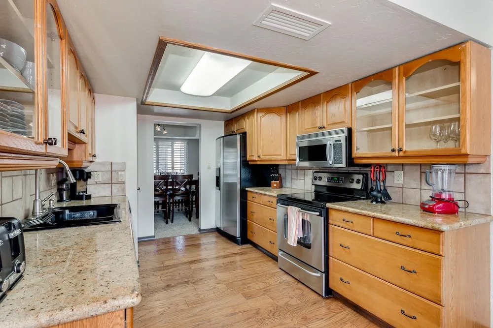 Hearn Rd House #303137 4 Bedrooms 3 Bathrooms Home