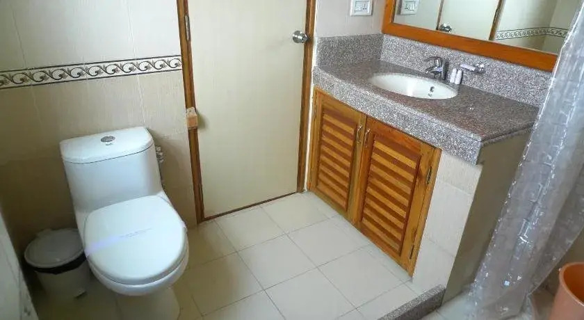 The Eee Cee Hotel