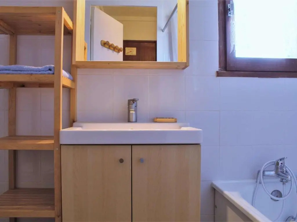 Appartement Risoul, 1 pièce, 4 personnes - FR-1-330-174