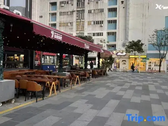 HaiYun Apartment Hotel （Gongbei Port Store）