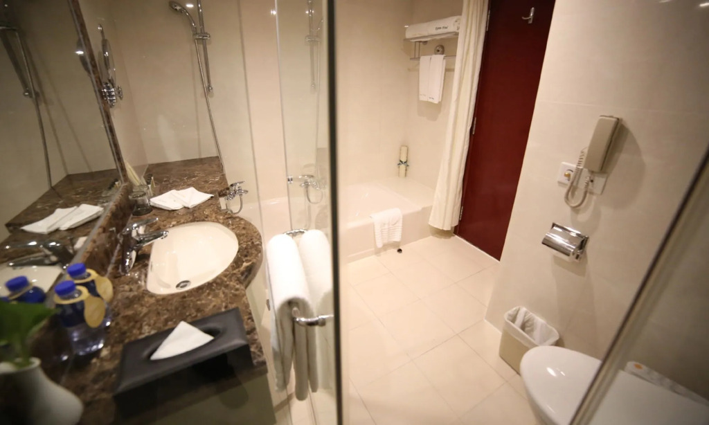 Kerren Hotel