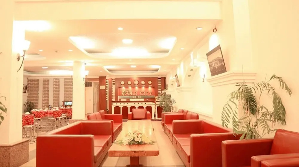 Pho Lanh Hotel