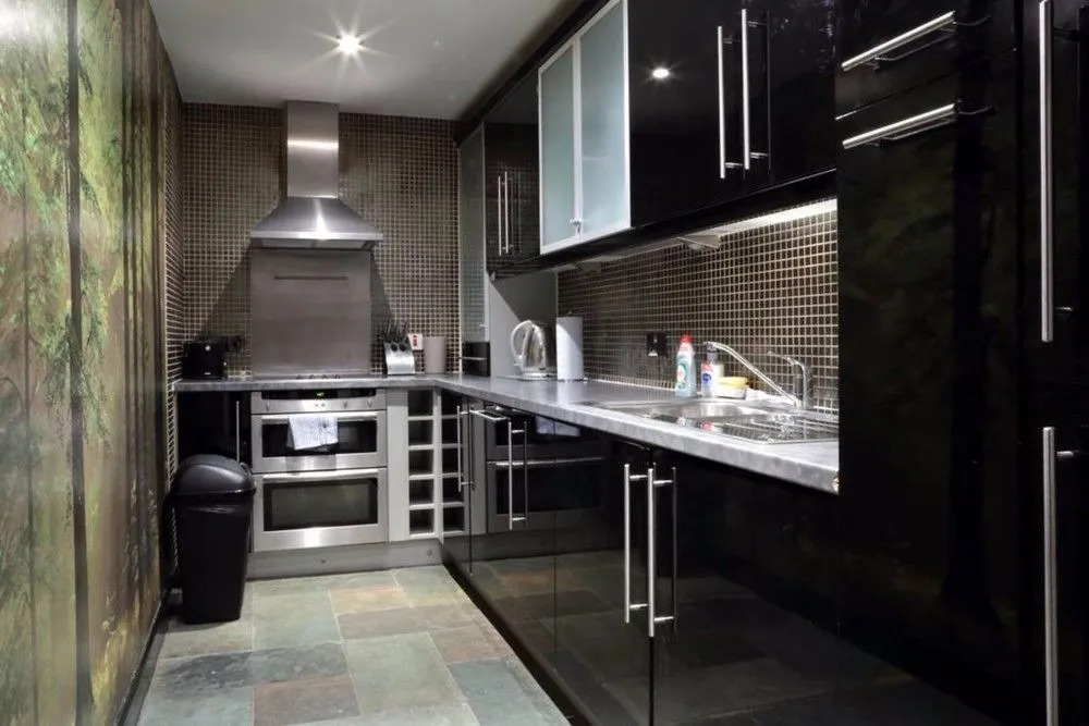 2 Bedroom Flat Near Edinburgh Playhouse