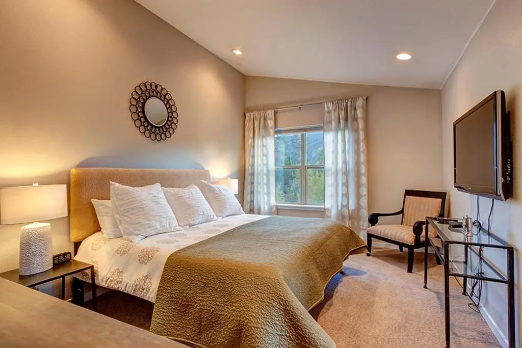 Crossroads Townhome 681B