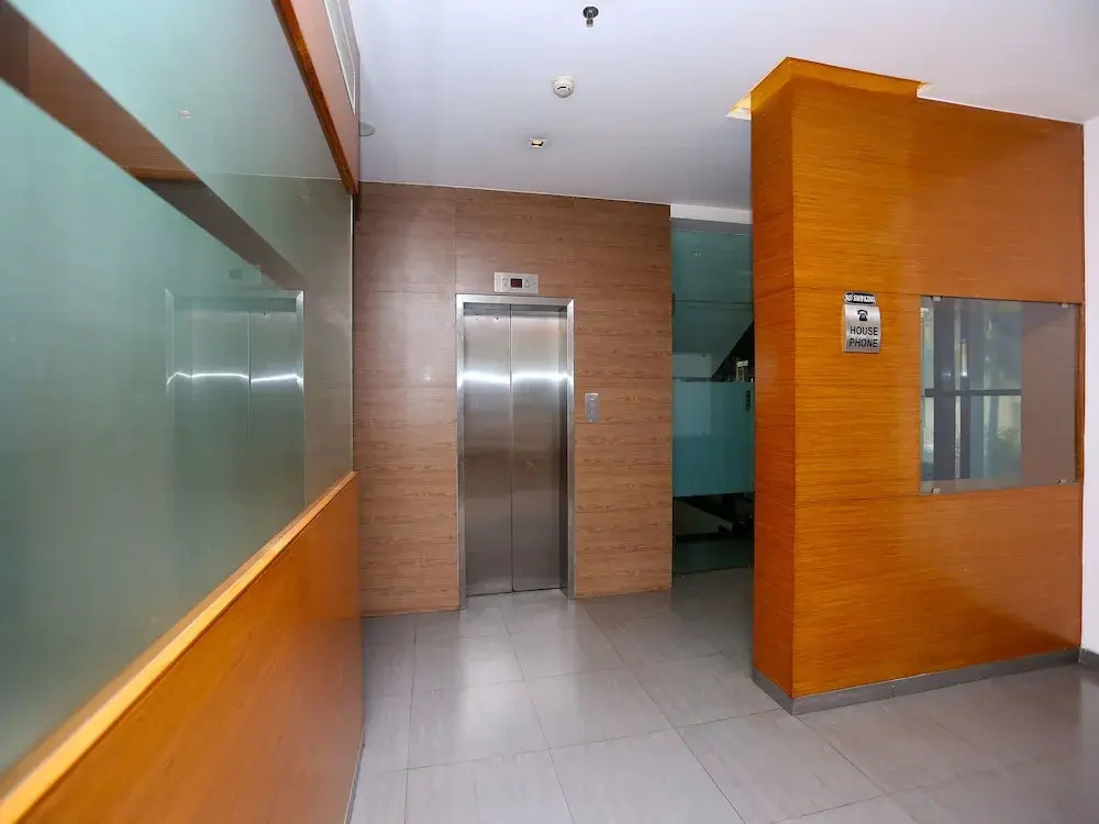 OYO 623 Hotel Suncity Premiere