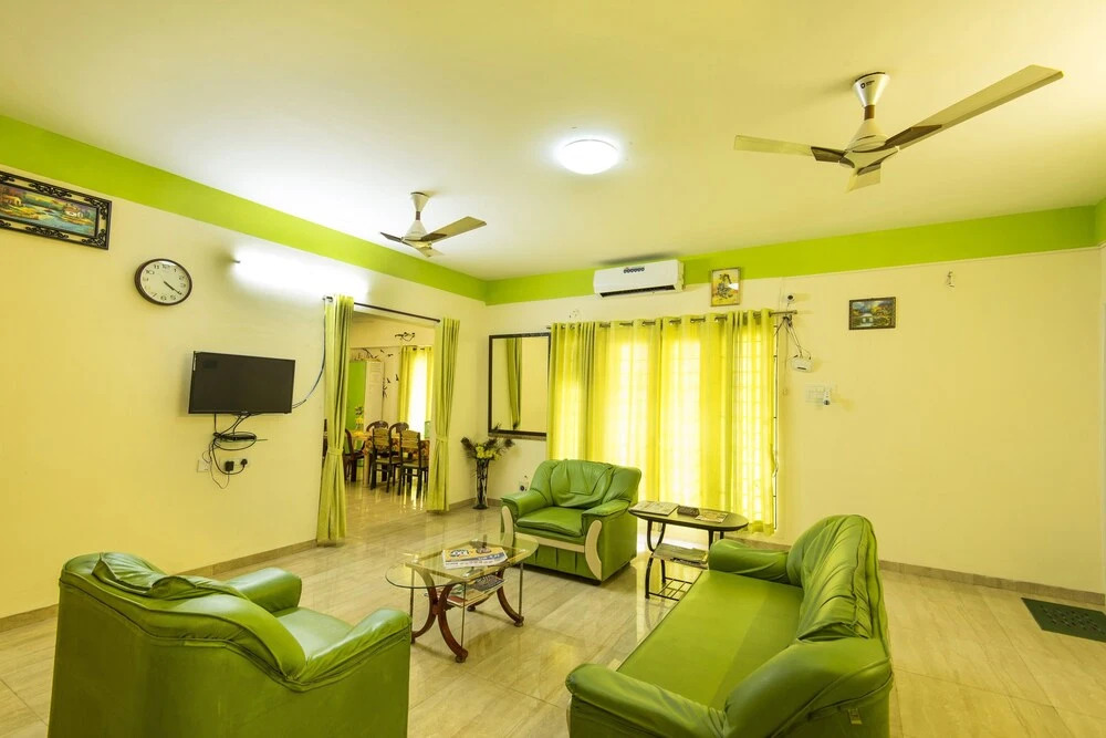 Green Tree Service Apartment