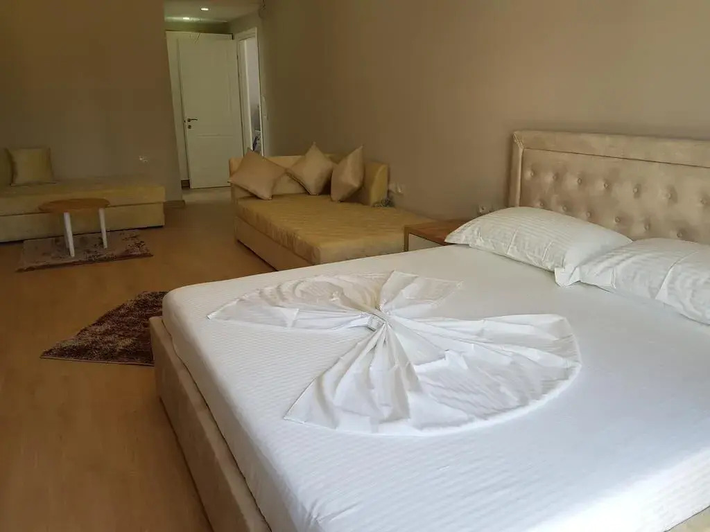 Studios Villa Sonia