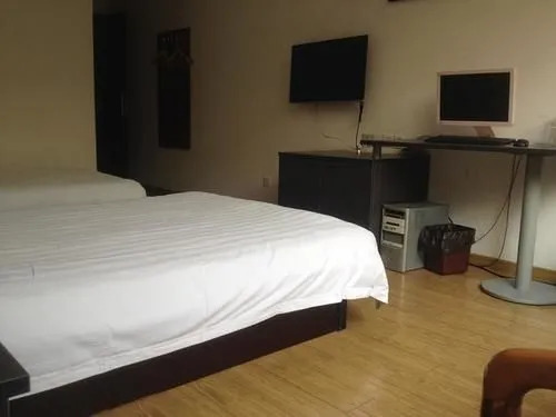 Jiecheng Hengrui Business Hotel