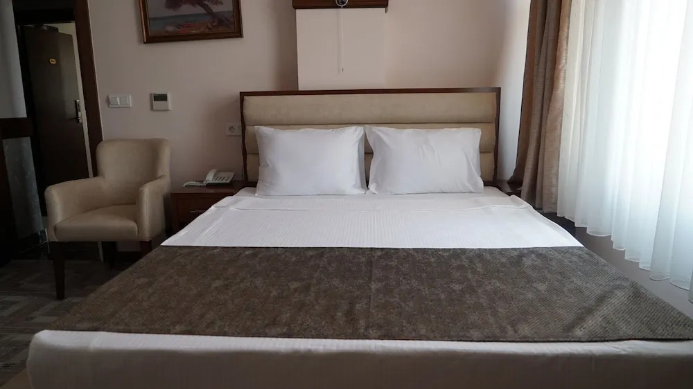 Sami Akar SARAY OTEL