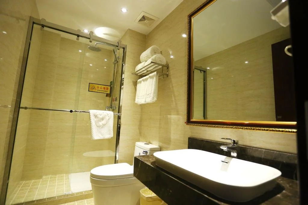 Shanghai East China Hotel