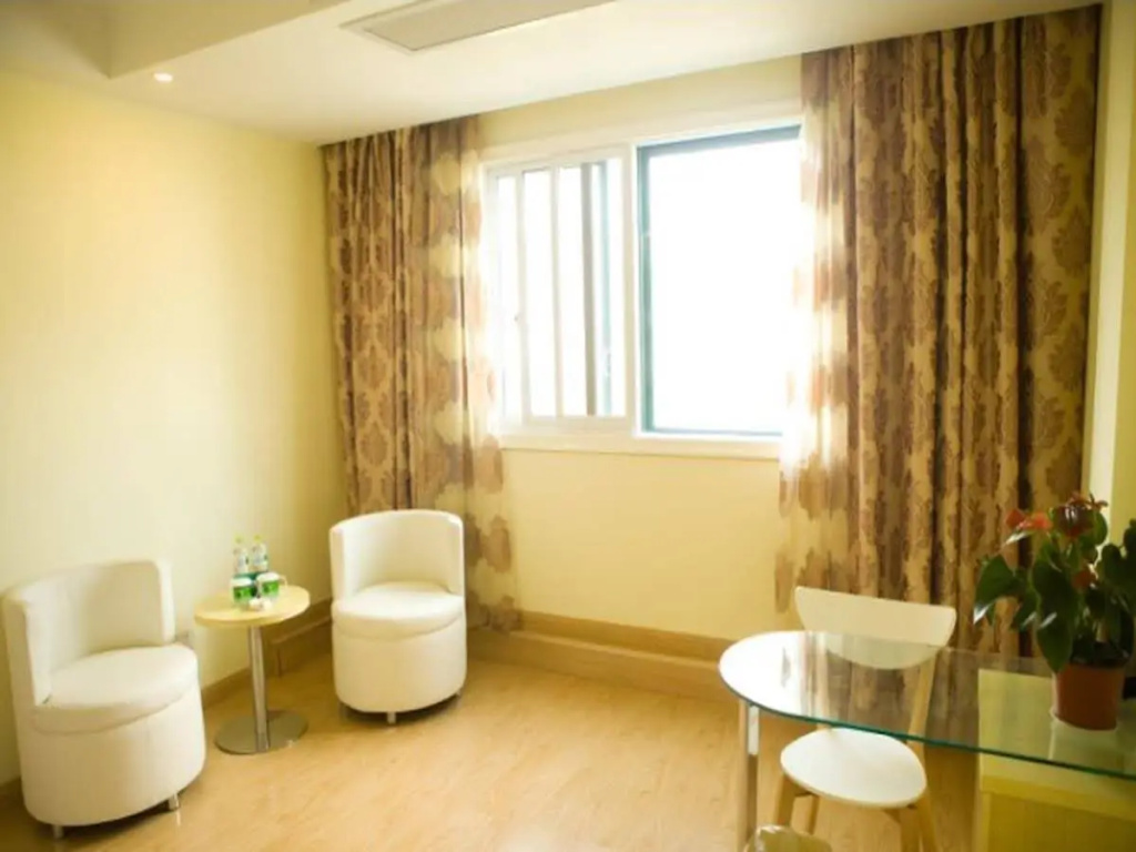 GreenTree Inn Xiangshan Transportation Center Bai Hua Road