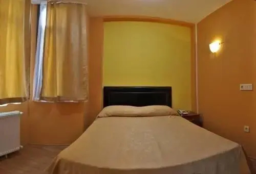 The Little House Hostel