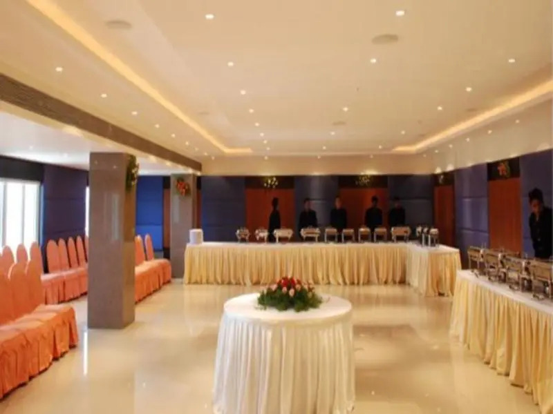 Grand Continent Secunderabad A Sarovar Portico Affiliate Hotel