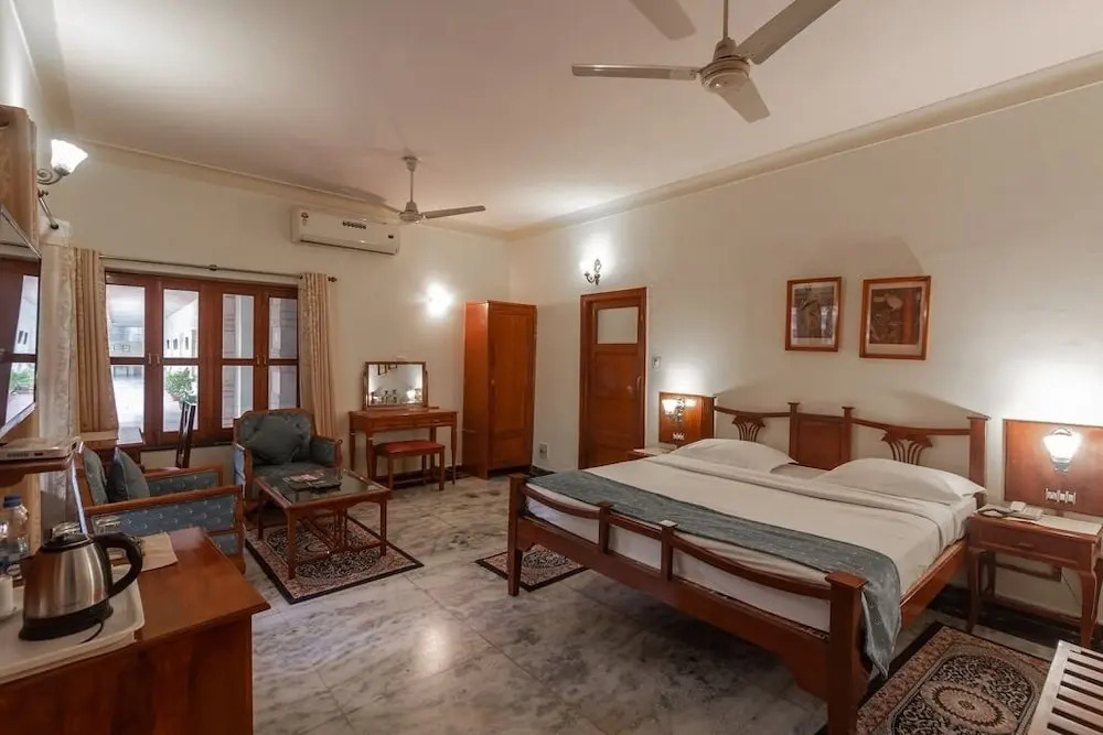 Polo Heritage Hotel