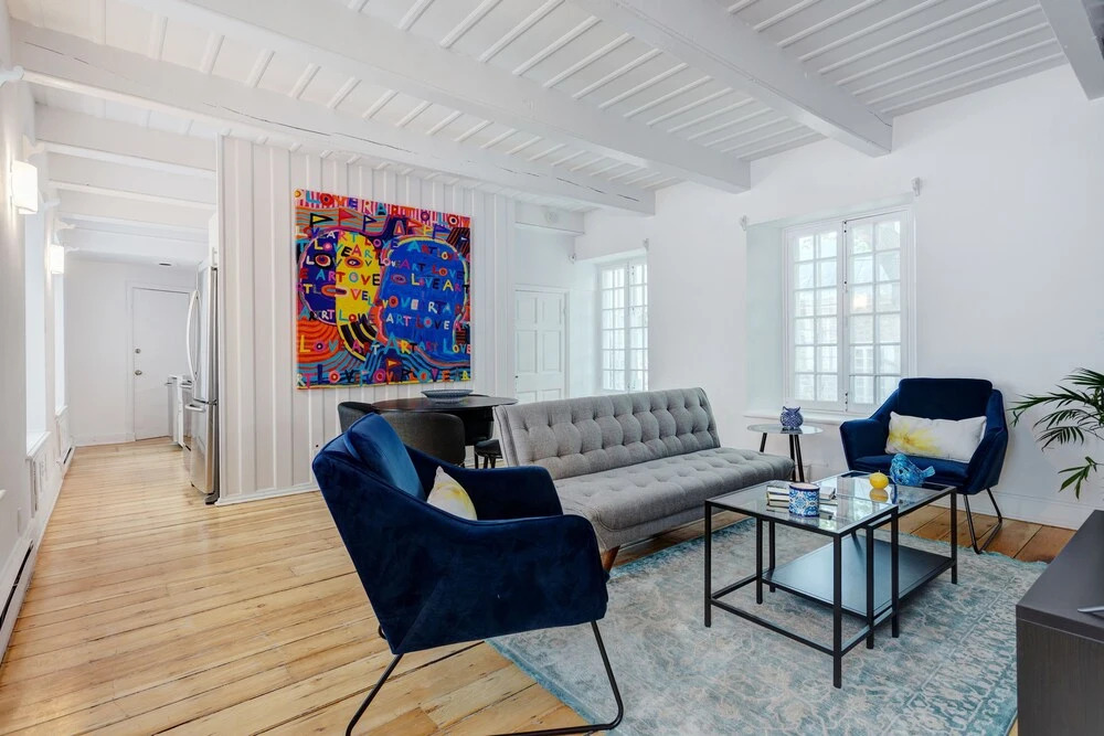 Maison Place Jacques-Cartier by Luxury In Transit