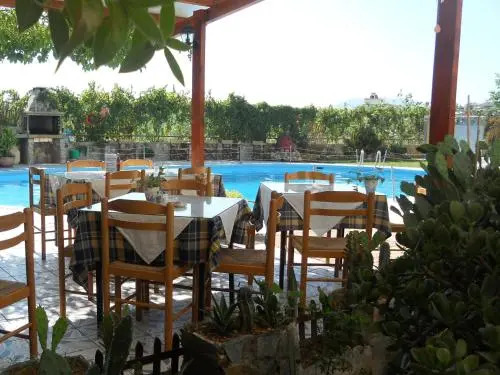 Eva Ivoni apartments