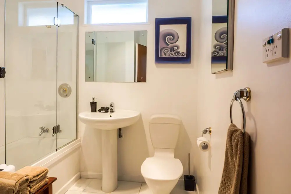 3 & 4 Bedroom Holiday Houses Central Picton
