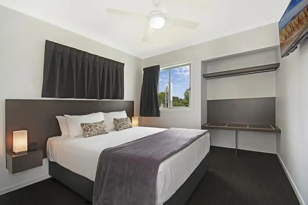 Cooroy Luxury Motel Apartments