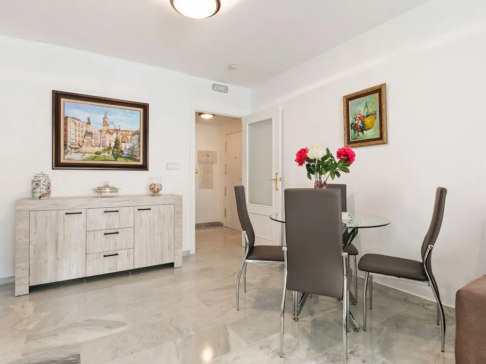 Pleasant Apartment in Marbella With Swimming Pool