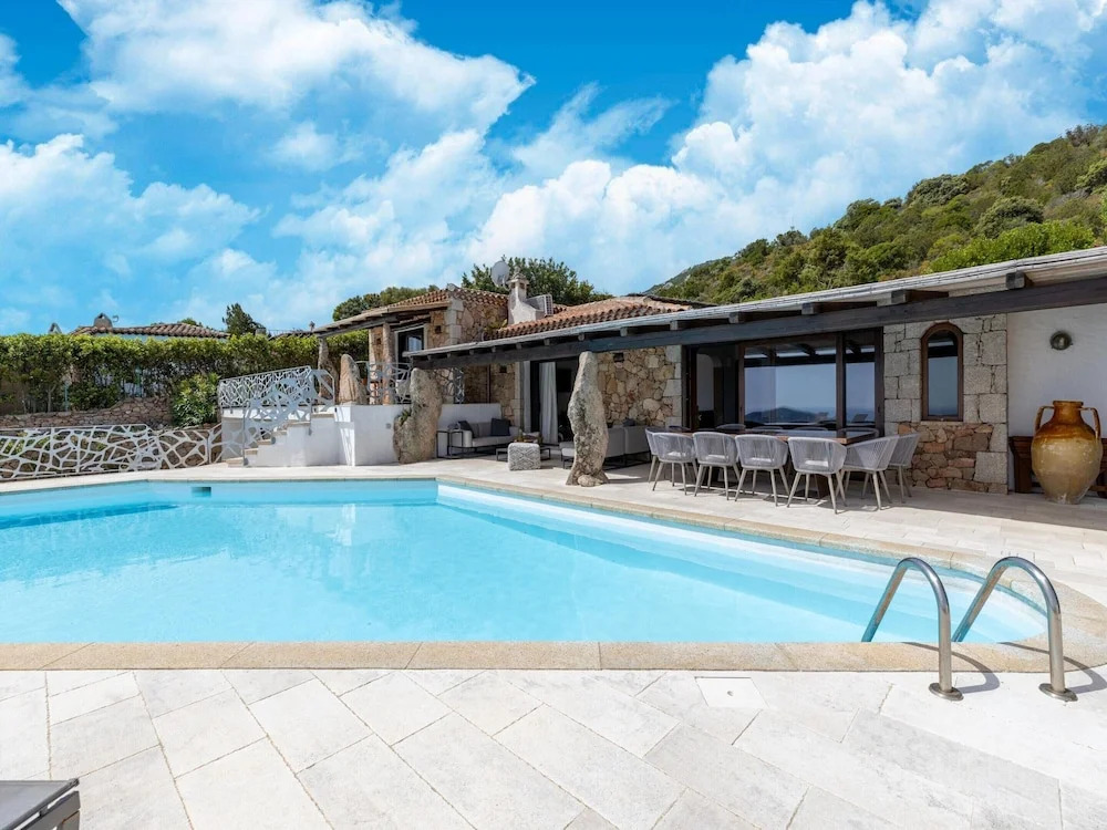 Luxe Côte Stay- Elegant Villa