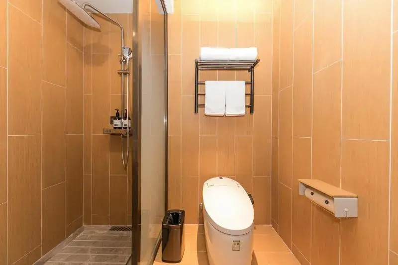 Ji Hotel Jiaxing Shimao Center