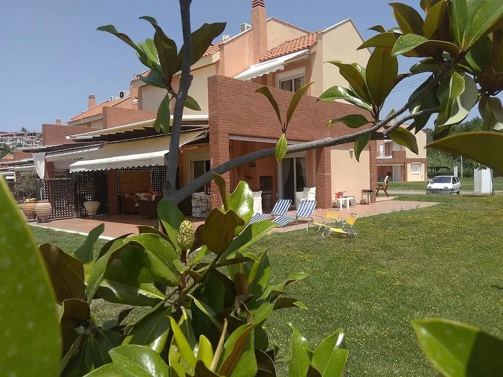 Sansen Villa Tripotamos