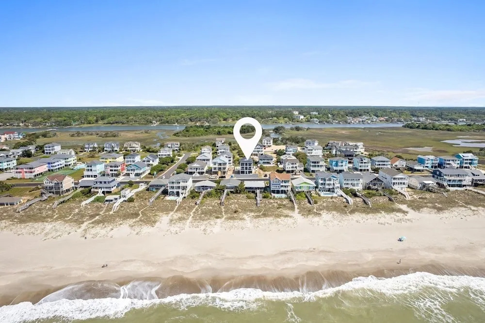 1040 Break / 1040 Ocean Blvd West 4 Bedroom Home by RedAwning