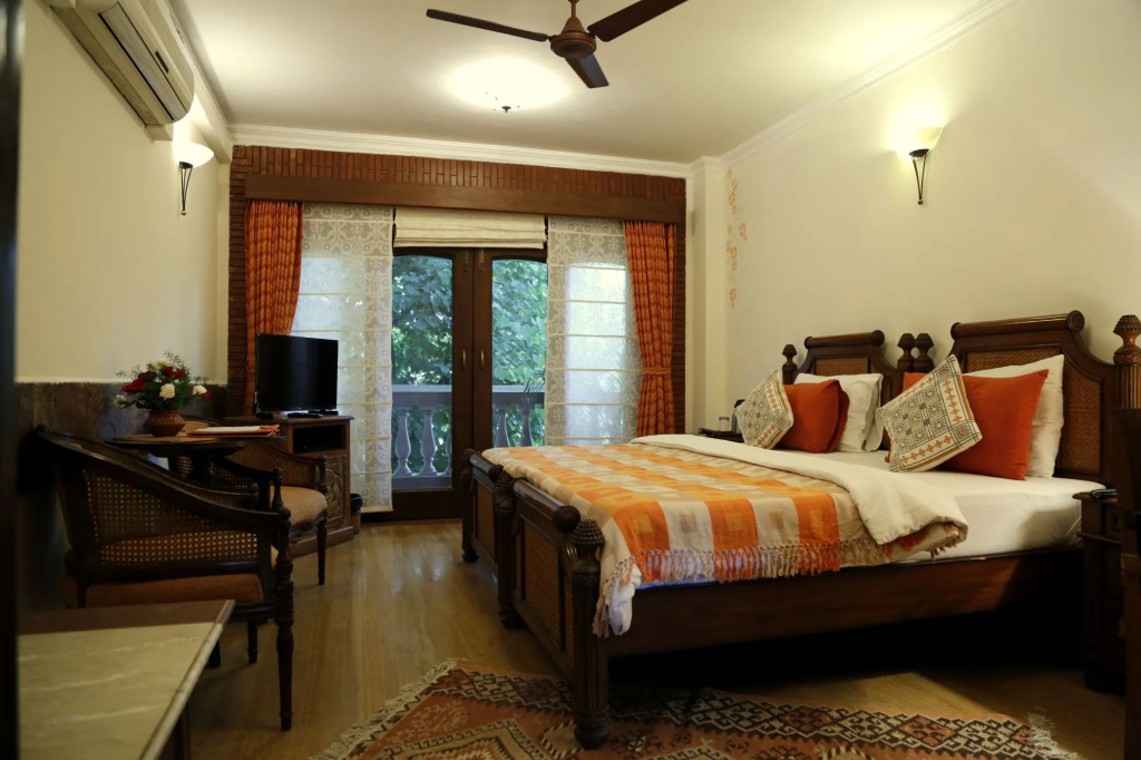 The Estate Villa