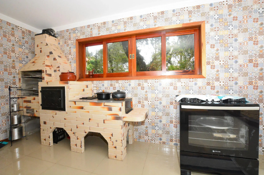 Linda e espaçosa casa em Monte Verde