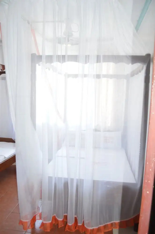 Whitesun Safari Hotel