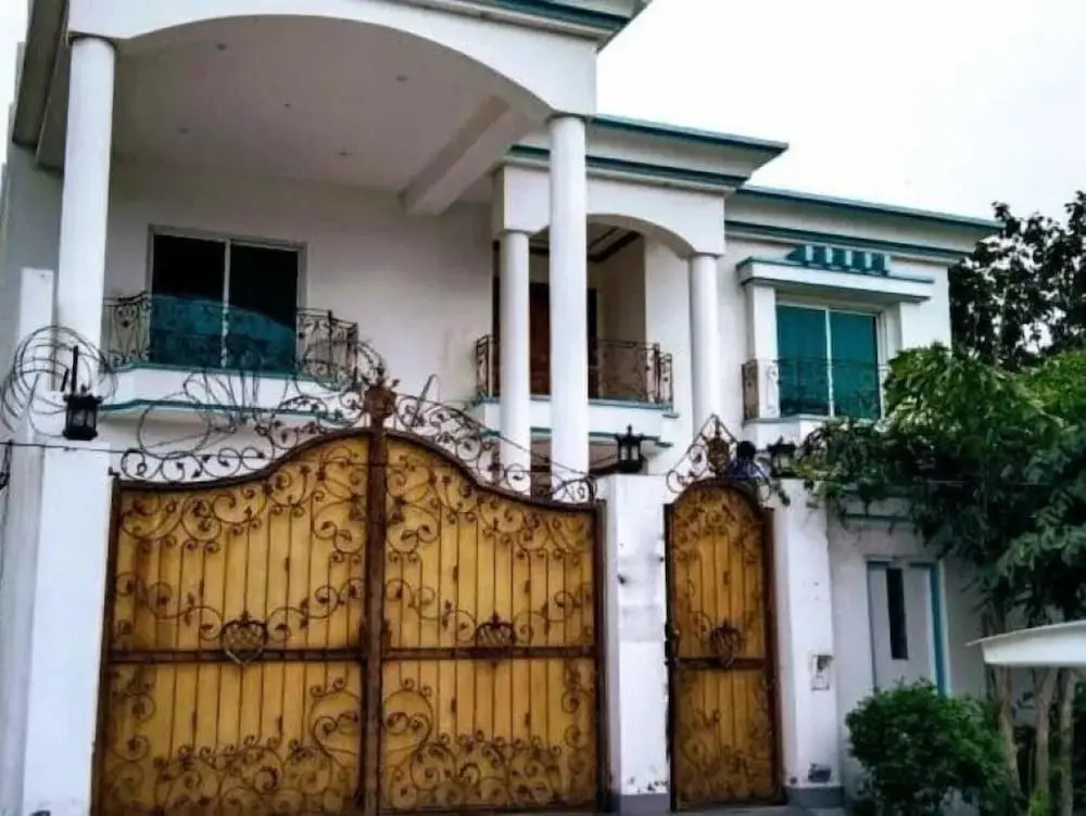 Alhamra Hotel