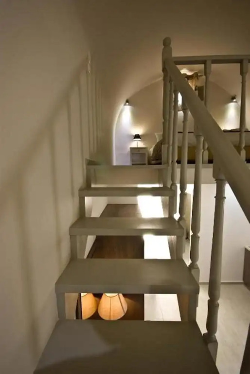Alafouzos Studios & Apartments