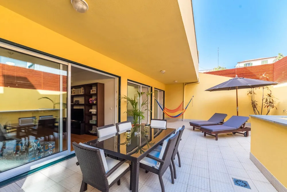 Netos Terrace Apartments