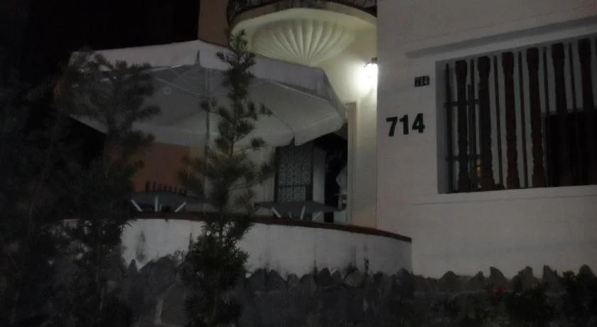 Laranja Mecânica Hostel & Pousada