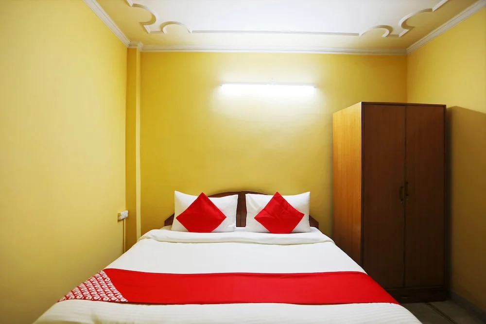 Singh Hotel