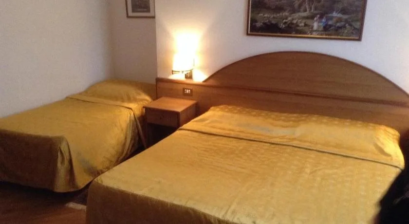 Hotel Saini with Air conditioning