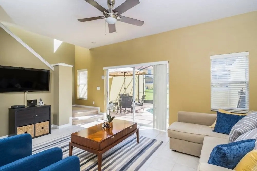 Beautiful 3 bedroom villa at Encantada Resort