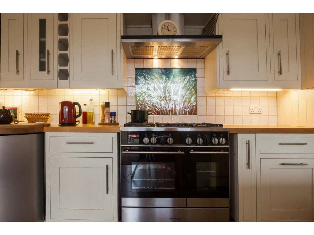 Unique & Beautiful Home for 8 in East Putney