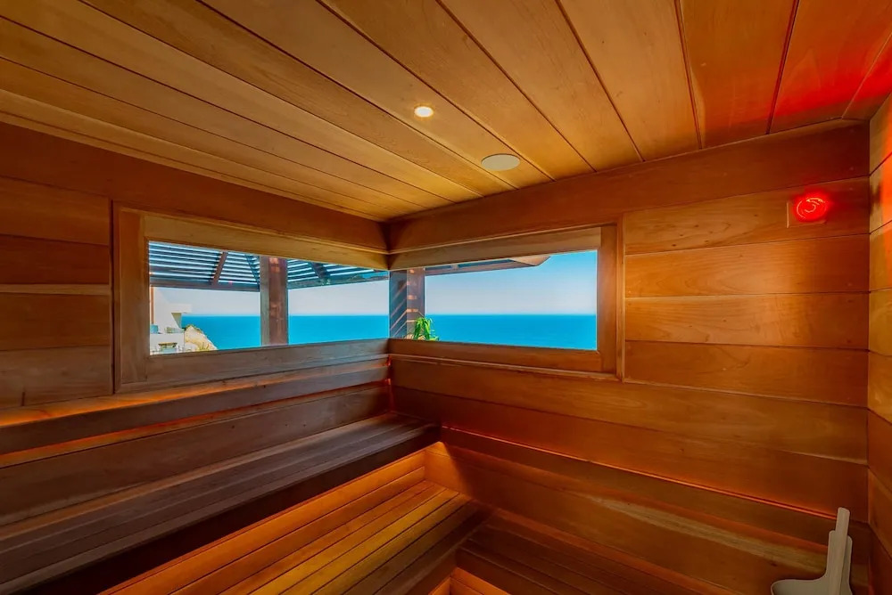 Spectacular Modern Luxury and Exceptional Amenities at Mantea Casa Cabo in Pedregal
